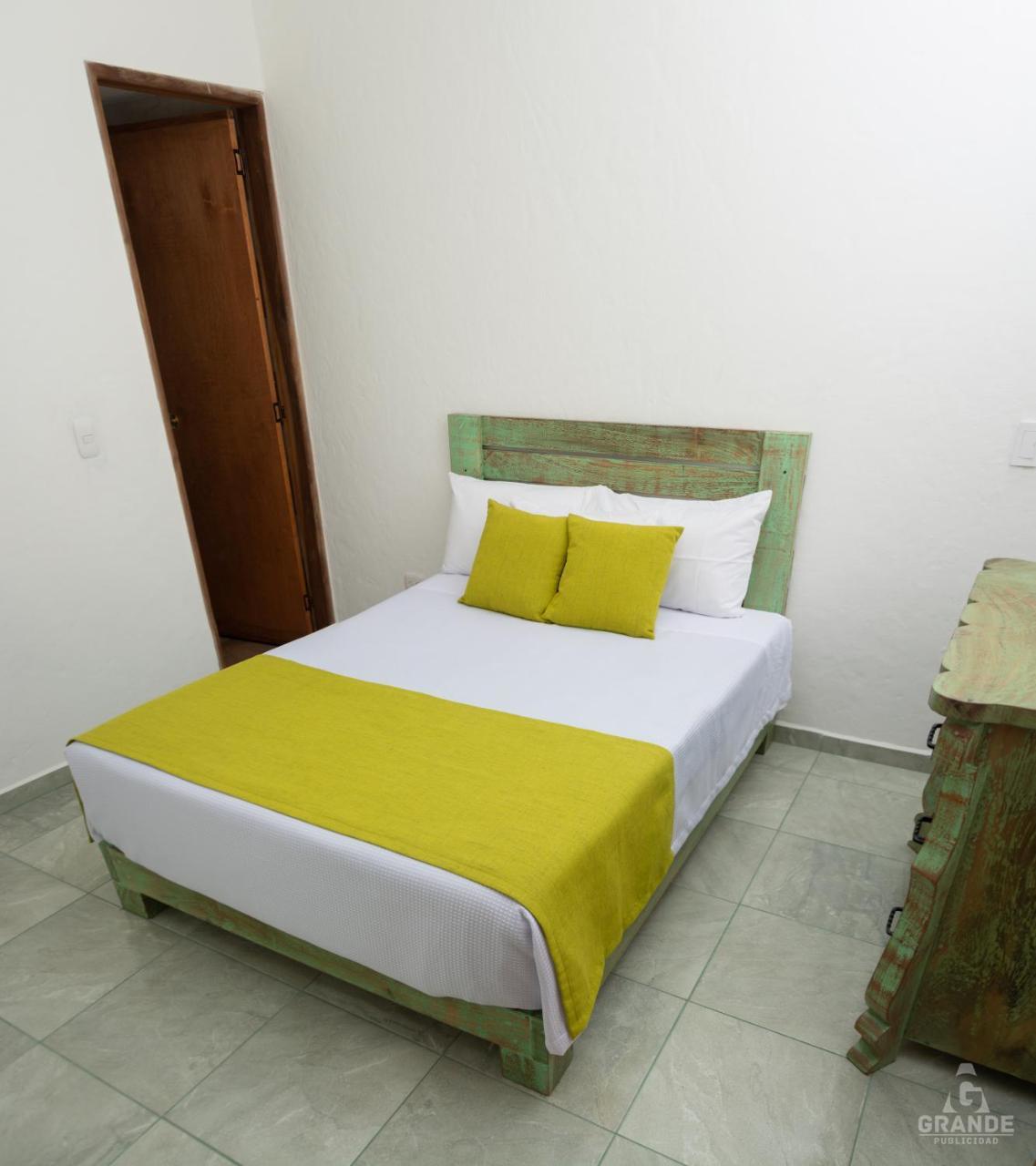 Madre Laura Jericó Hotel